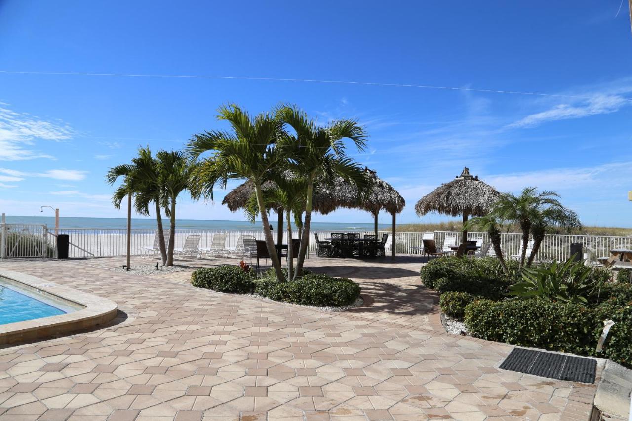 201 Sandy Shores Condos St. Pete Beach Exteriör bild