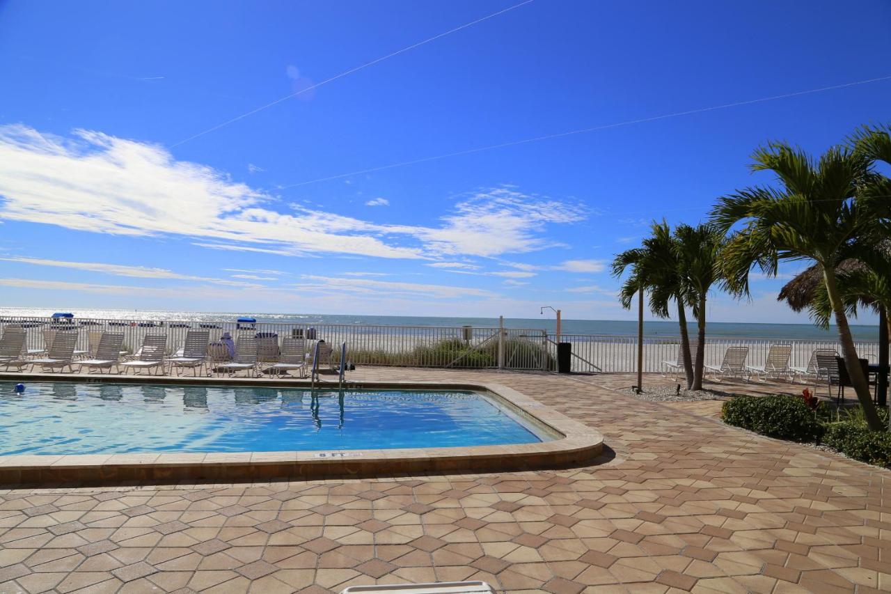 201 Sandy Shores Condos St. Pete Beach Exteriör bild