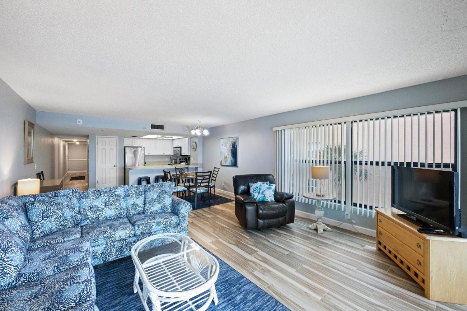 201 Sandy Shores Condos St. Pete Beach Exteriör bild